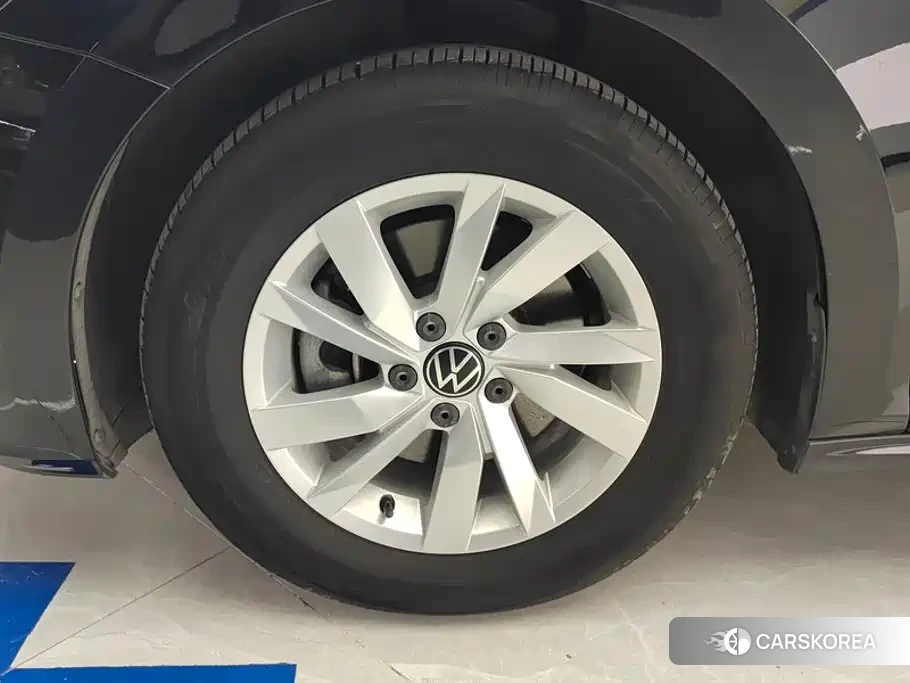 Volkswagen Passat 2023 Черный из Китая, фото 3