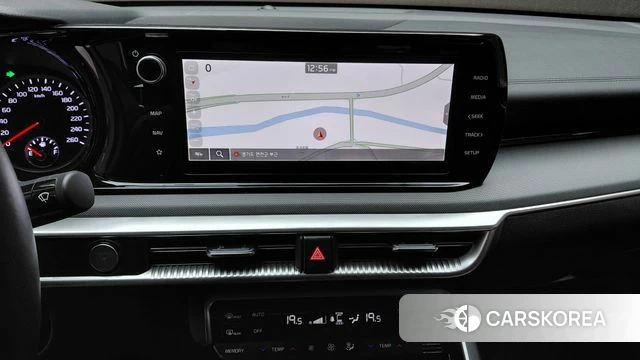 Kia K5 3rd generation 2023 Серебристо-серый из Кореи, фото 3