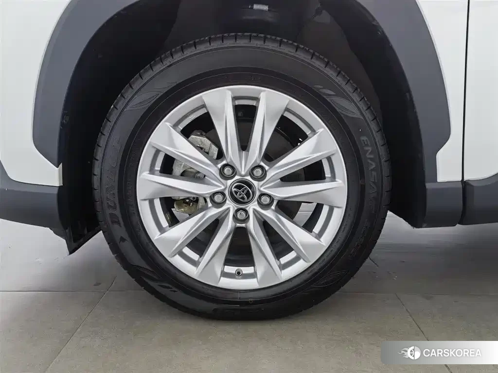Toyota Corolla 2024 Белый из Китая, фото 3