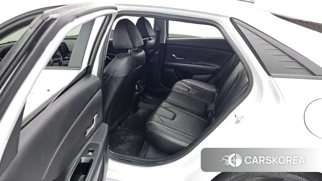 Hyundai Avante (CN7) 2021 Белый из Кореи, фото 3