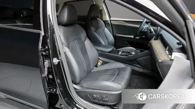 Kia K5 Hybrid 3rd Generation 2022 Черный из Кореи, фото 3