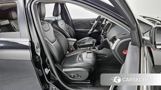 Jeep Cherokee (KL) 2018 Черный из Кореи, фото 3