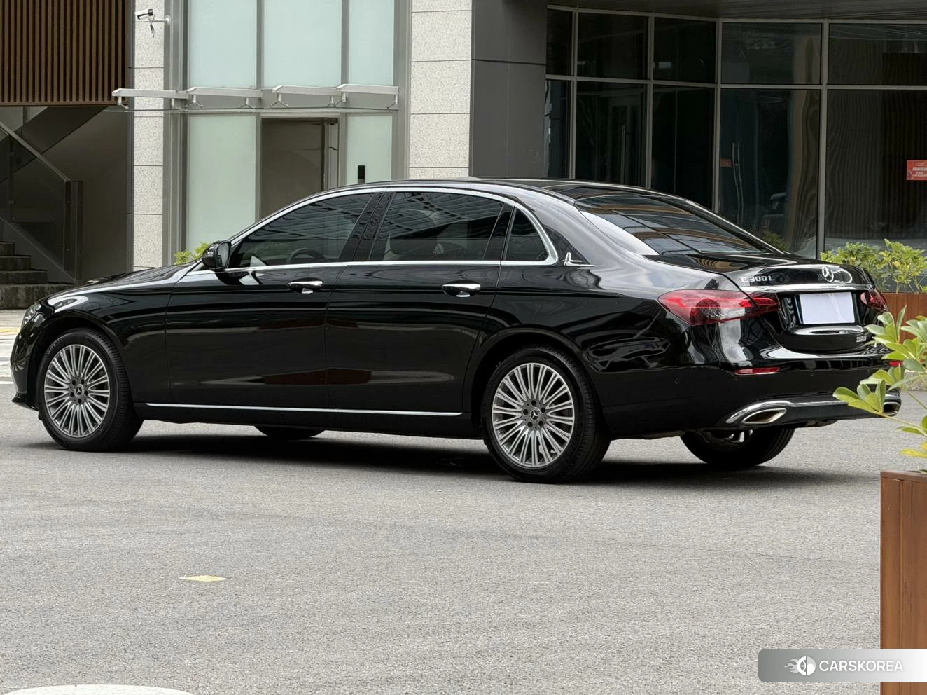 Mercedes-Benz E-class 2022 Черный из Китая, фото 3