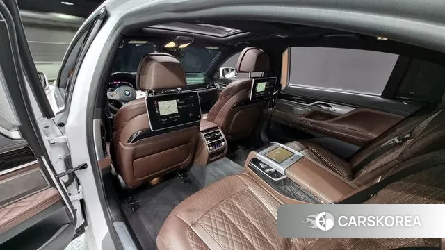 BMW 7 Series (G11) 2019 Белый из Кореи, фото 3