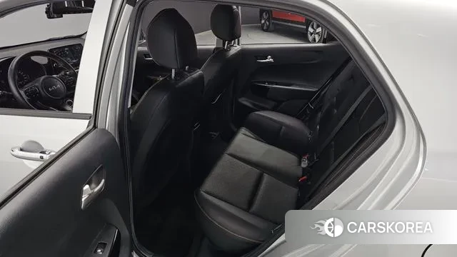 Kia Morning Urban (JA) 2022 Серебристо-серый из Кореи, фото 3