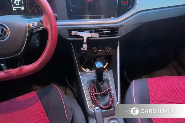 Volkswagen Polo 2022 Белый из Китая, фото 3