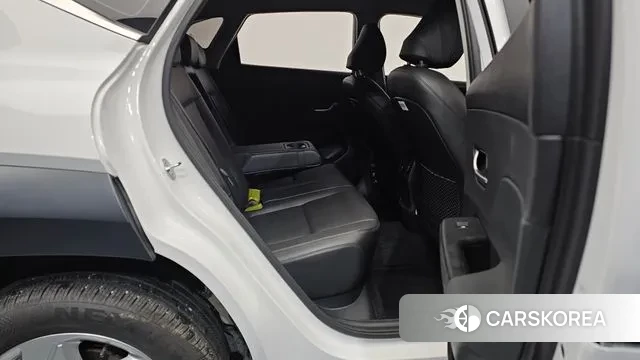 Hyundai Kona (SX2) 2023 Белый из Кореи, фото 3