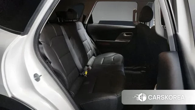 Kia Niro Plus 2022 Белый из Кореи, фото 3