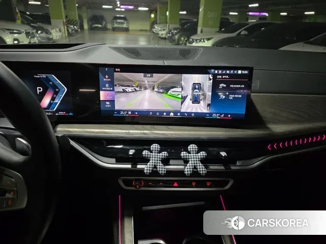 BMW X7 (G07) 2024 Черный из Кореи, фото 3