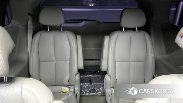 Kia All New Carnival 2018 Серый из Кореи, фото 3