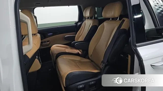 Kia Carnival 4th generation 2023 Белый из Кореи, фото 3