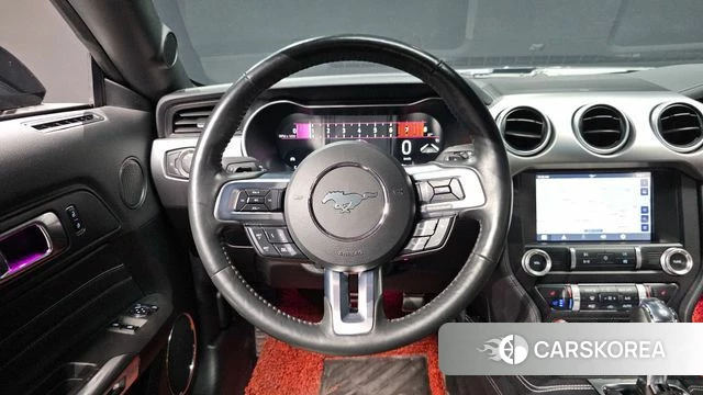 Ford Mustang 2023 Черный из Кореи, фото 3