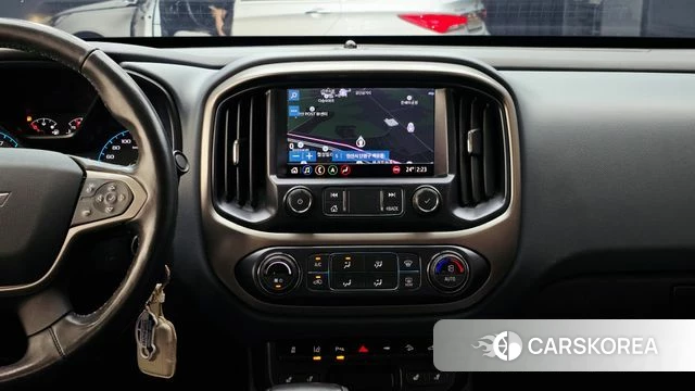Chevrolet (GM Daewoo) Real New Colorado 2021 Серебристо-серый из Кореи, фото 3