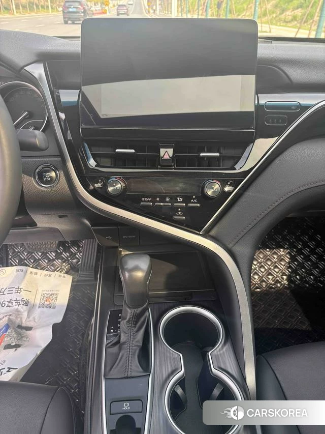 Toyota Camry 2023 Черный из Китая, фото 3