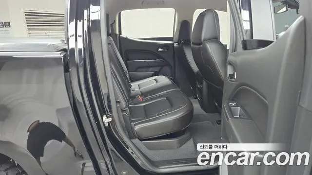 Chevrolet (GM Daewoo) Real New Colorado 2021 Черный из Кореи, фото 3