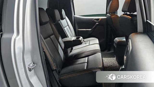 Ford Ranger 3rd Generation 2021 Серебряный из Кореи, фото 3