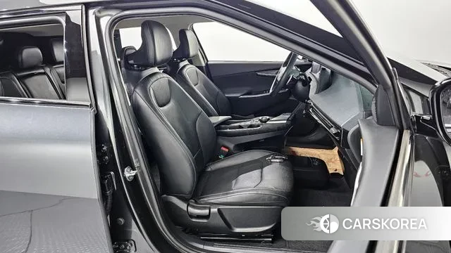 Kia EV6 2021 Серый из Кореи, фото 3