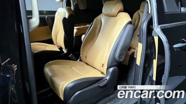 Kia Carnival 4th generation 2021 Черный из Кореи, фото 3