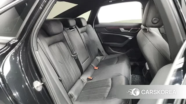 Audi A6 (C8) 2020 Черный из Кореи, фото 3