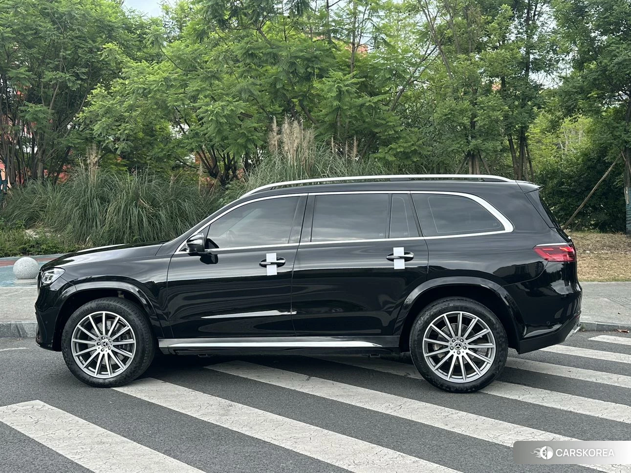 Mercedes-Benz GLS 2023 Черный из Китая, фото 3