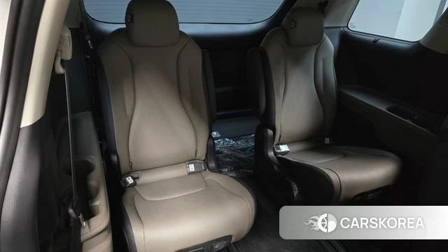 Kia The New Carnival 4th Generation 2025 Белый из Кореи, фото 3