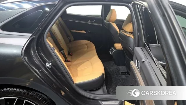 Kia K5 3rd generation 2023 Серый из Кореи, фото 3