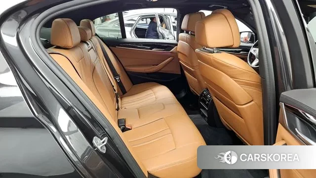 BMW 5 Series (G30) 2020 Серый из Кореи, фото 3