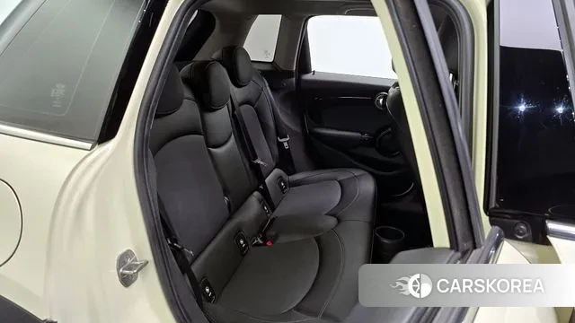 Mini Cooper 2021 Жемчужный цвет из Кореи, фото 3