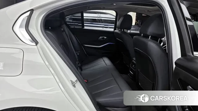 BMW 3 Series (G20) 2020 Белый из Кореи, фото 3