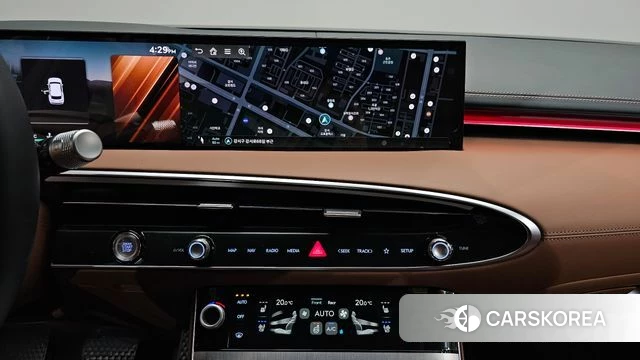 Genesis GV70 2025 Белый из Кореи, фото 3