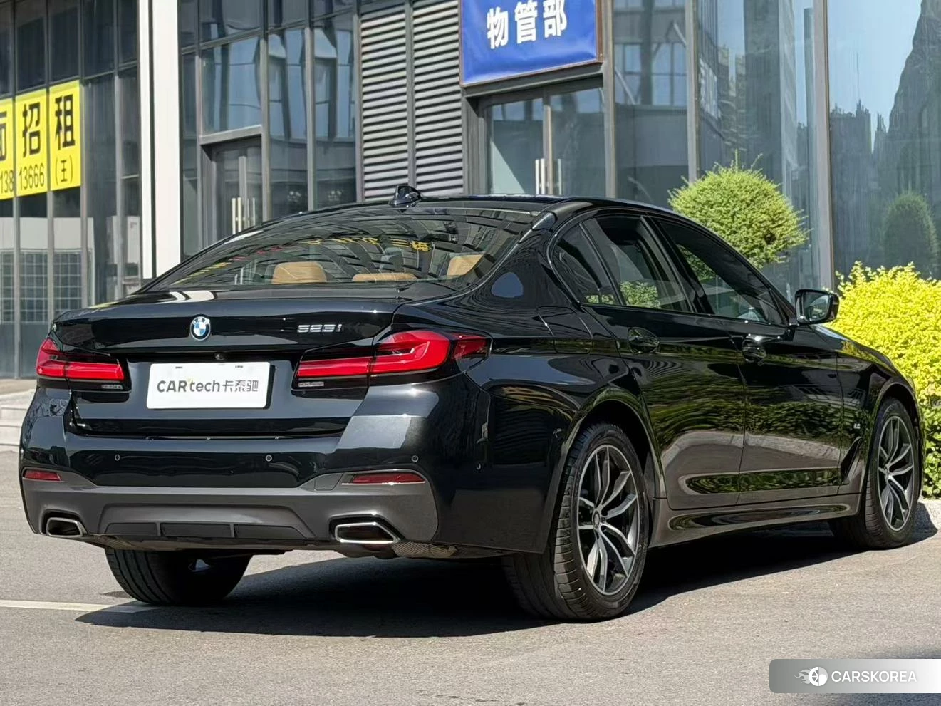 BMW 5 series (imported) 2022 Черный из Китая, фото 3
