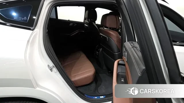 BMW X6 (G06) 2025 Белый из Кореи, фото 3