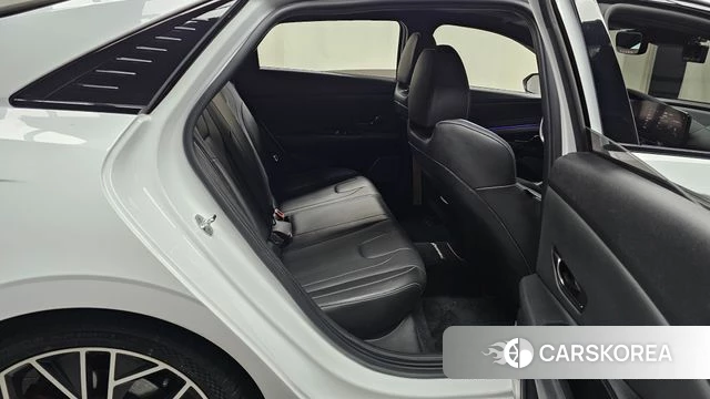 Hyundai Avante (CN7) 2022 Белый из Кореи, фото 3