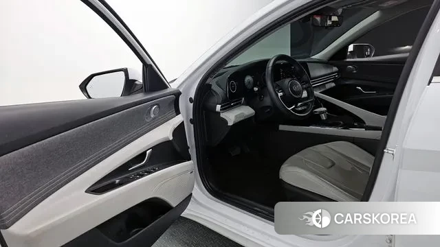 Hyundai Avante (CN7) 2021 Белый из Кореи, фото 3