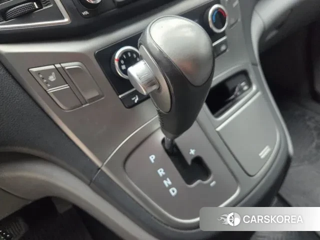 Hyundai The New Grand Starex 2020 Белый из Кореи, фото 3