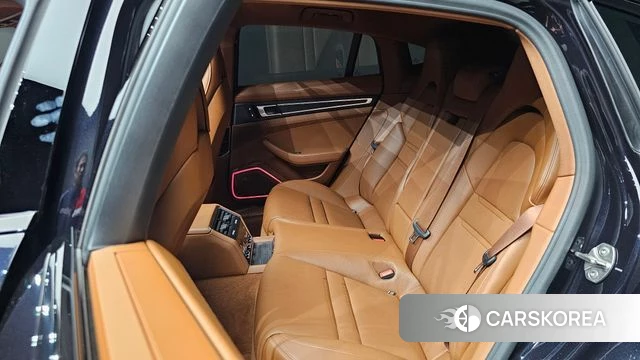 Porsche Panamera (971) 2023 Черный из Кореи, фото 3