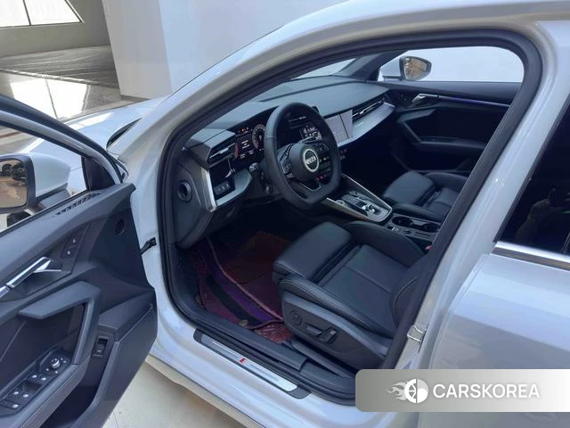 Audi A3 2021 Белый из Китая, фото 3