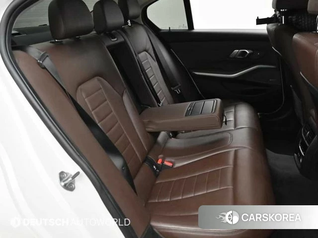 BMW 3 Series (G20) 2019 Белый из Кореи, фото 3