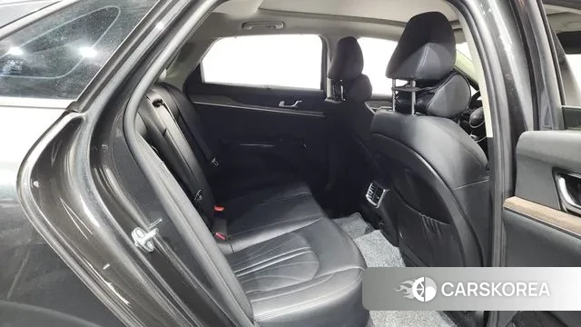 Kia K5 3rd generation 2023 Серый из Кореи, фото 3