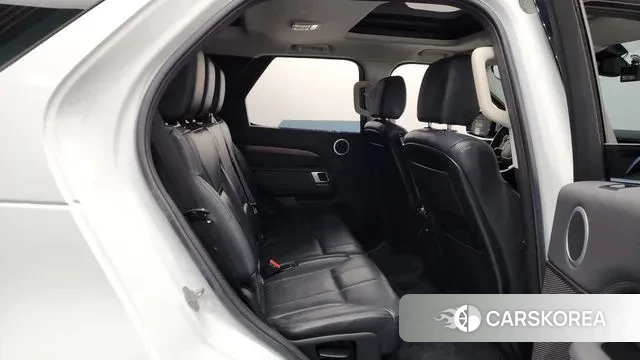 Land Rover Discovery 5 2018 Белый из Кореи, фото 3