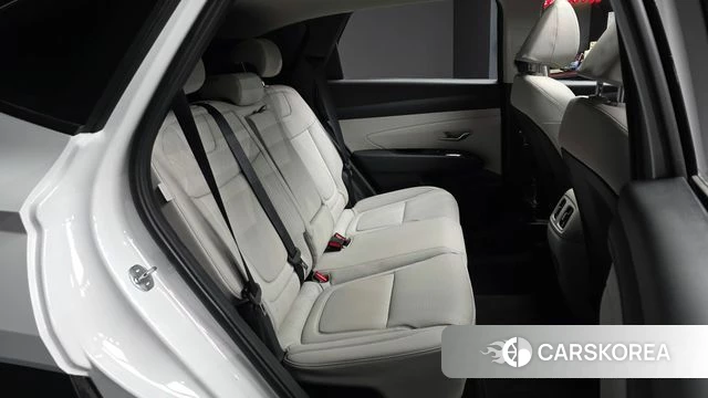 Hyundai The New Tucson Hybrid (NX4) 2025 Белый из Кореи, фото 3