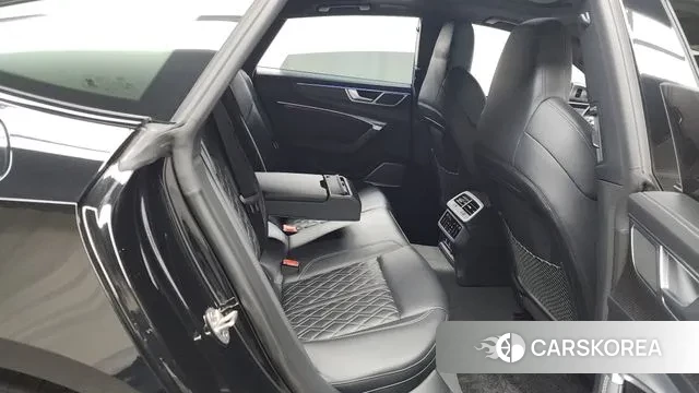 Audi S7 (4K) 2022 Черный из Кореи, фото 3