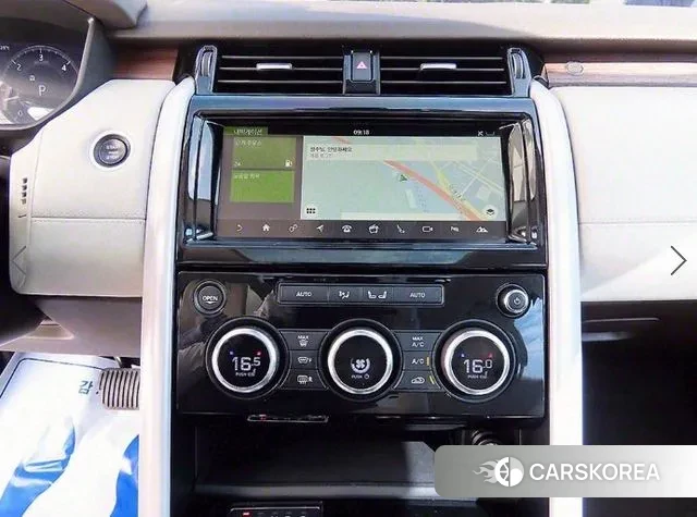 Land Rover Discovery 5 2018 Белый из Кореи, фото 3
