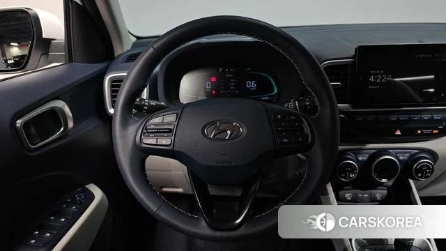 Hyundai Venue 2025 Белый из Кореи, фото 3