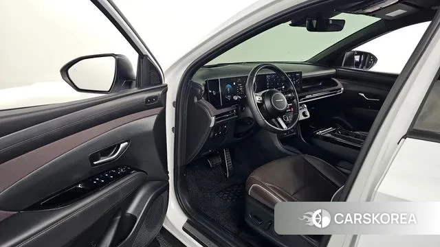 Hyundai The New Tucson (NX4) 2024 Белый из Кореи, фото 3