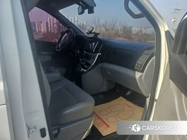 Hyundai The New Grand Starex 2020 Белый из Кореи, фото 3