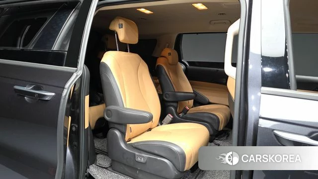 Kia Carnival 4th generation 2021 Черный из Кореи, фото 3