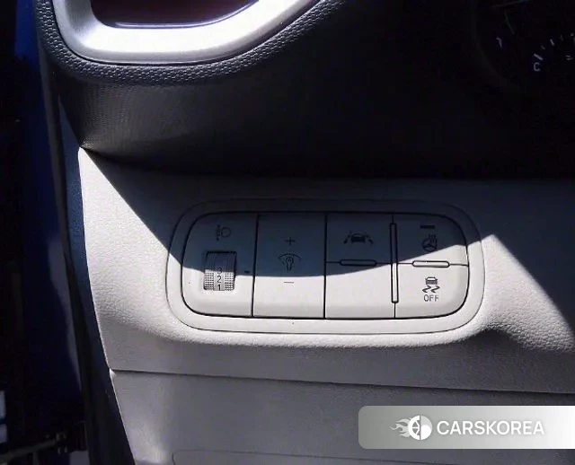 Hyundai Venue 2021 Синий из Кореи, фото 3