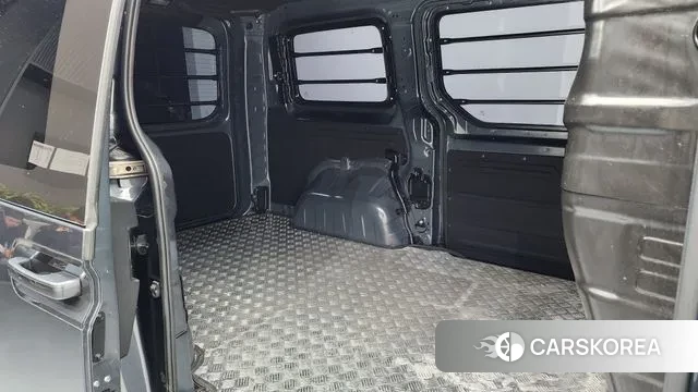 Hyundai Staria 2024 Серый из Кореи, фото 3