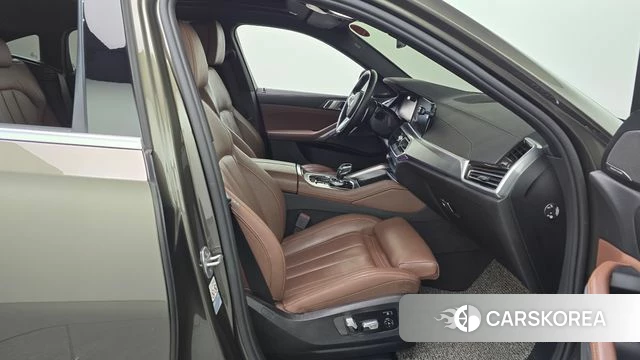 BMW X6 (G06) 2020 Цвет тростника из Кореи, фото 3